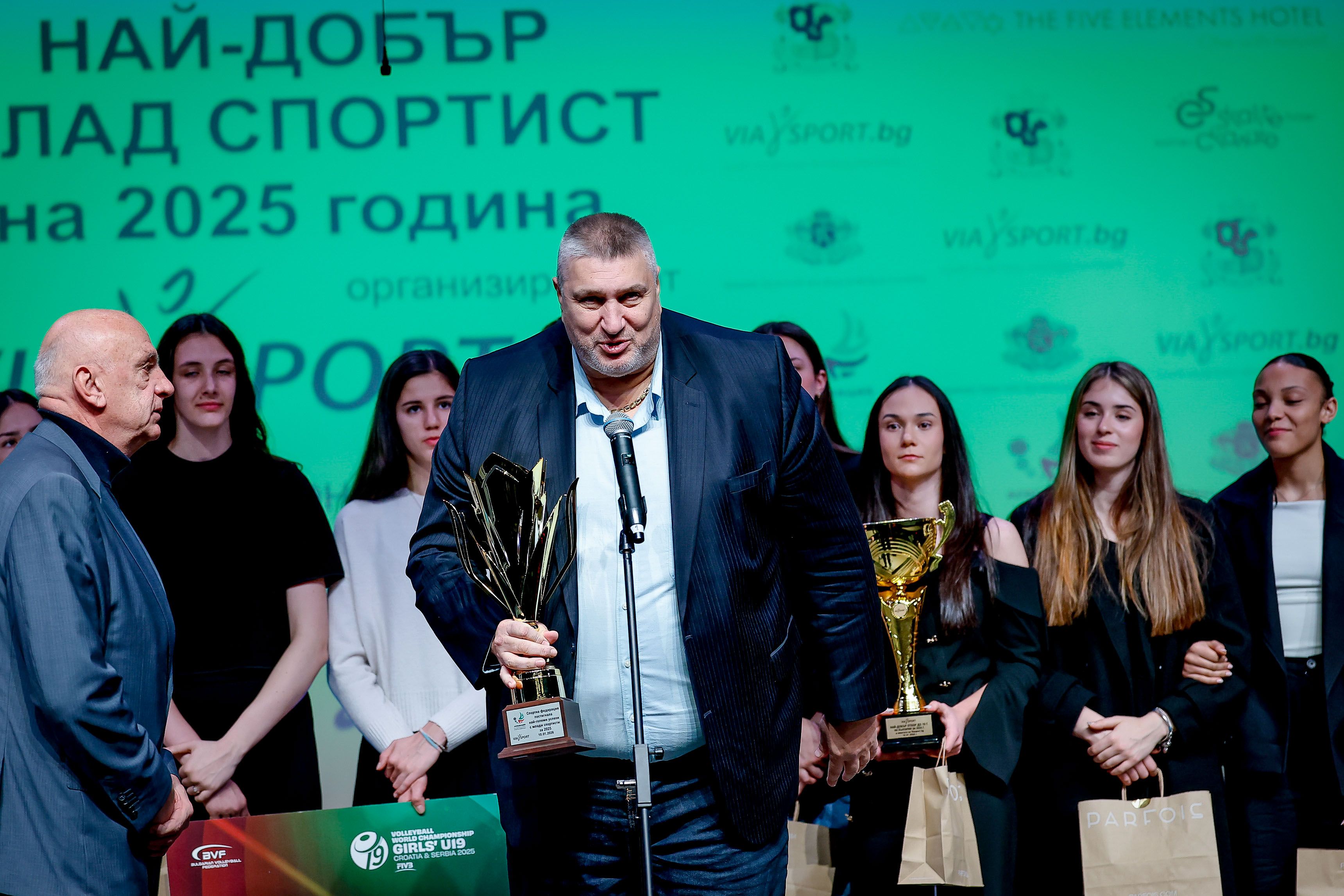 Снимки Стартфото